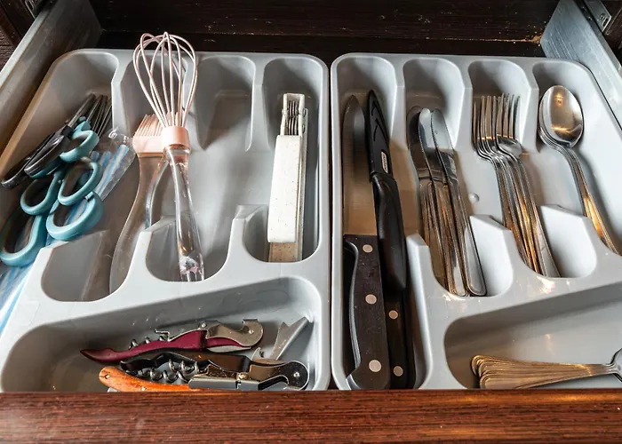 Daire - Balcony, Park And Tram Nearby - By Rentujemy Wroclaw