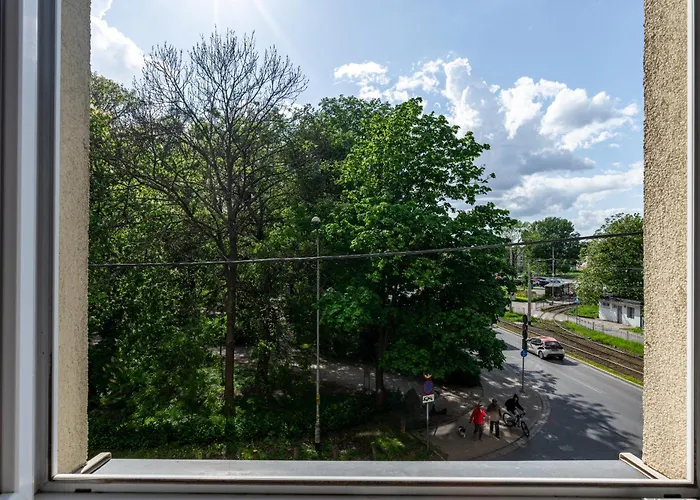 - Balcony, Park And Tram Nearby - By Rentujemy * Wroclaw