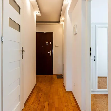 Appartement - Balcony, Park And Tram Nearby - By Rentujemy *