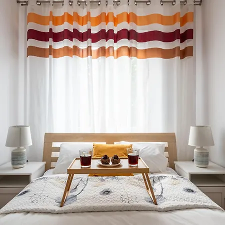 - Balcony, Park And Tram Nearby - By Rentujemy *